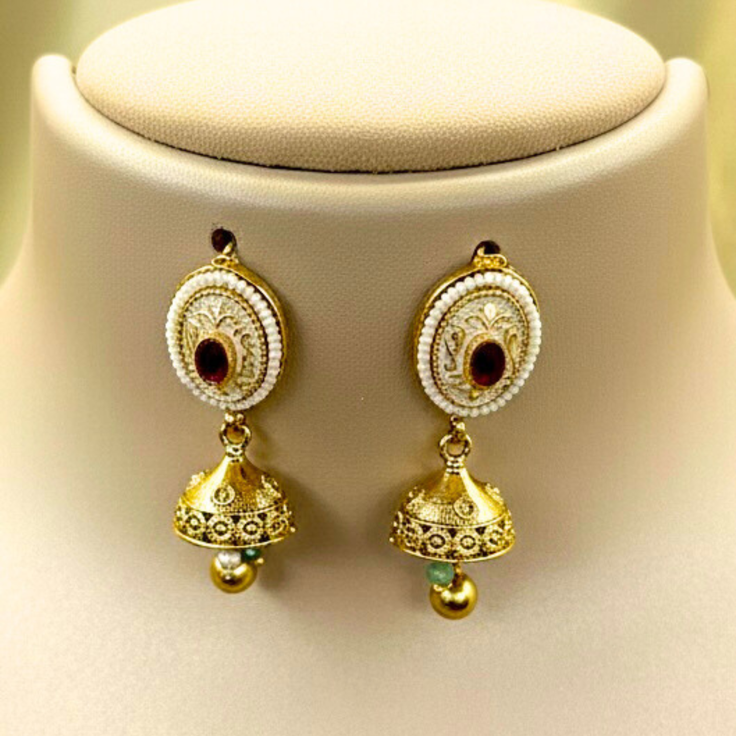 Multicolour Stone Kundan Choker