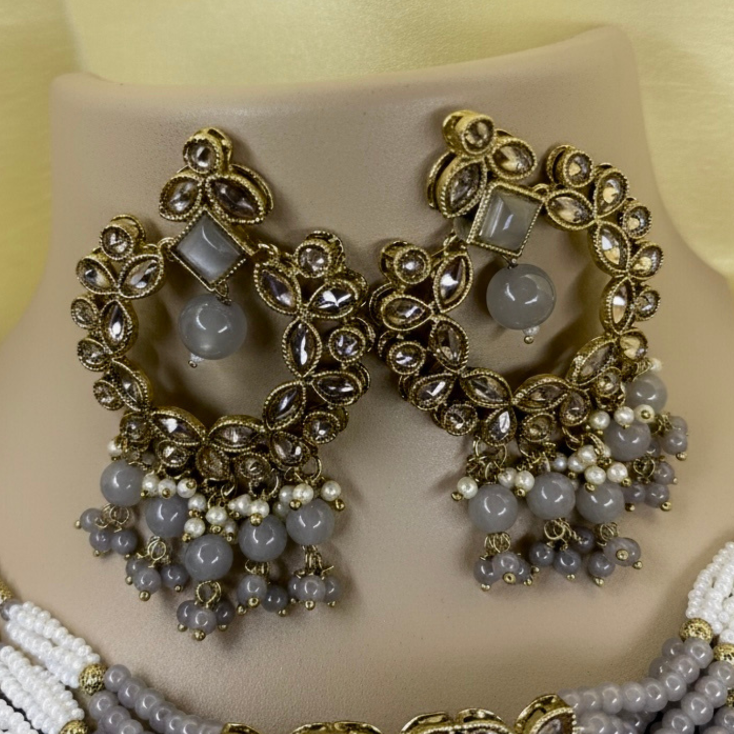 The Smoke-Grey Chandi Choker Set