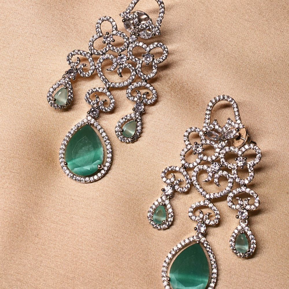 Handcrafted Brass Artificial Beads Necklace & Earrings