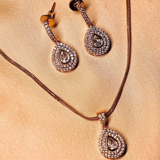 AD Golden Teardrop Pendant & Earring Set