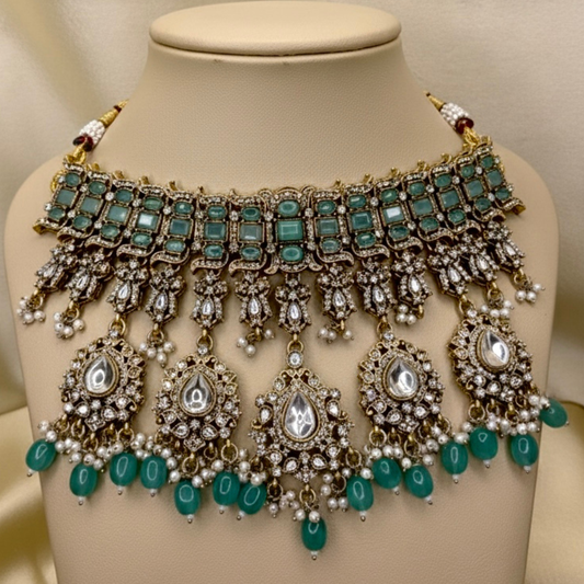 Noor Kundan Necklace