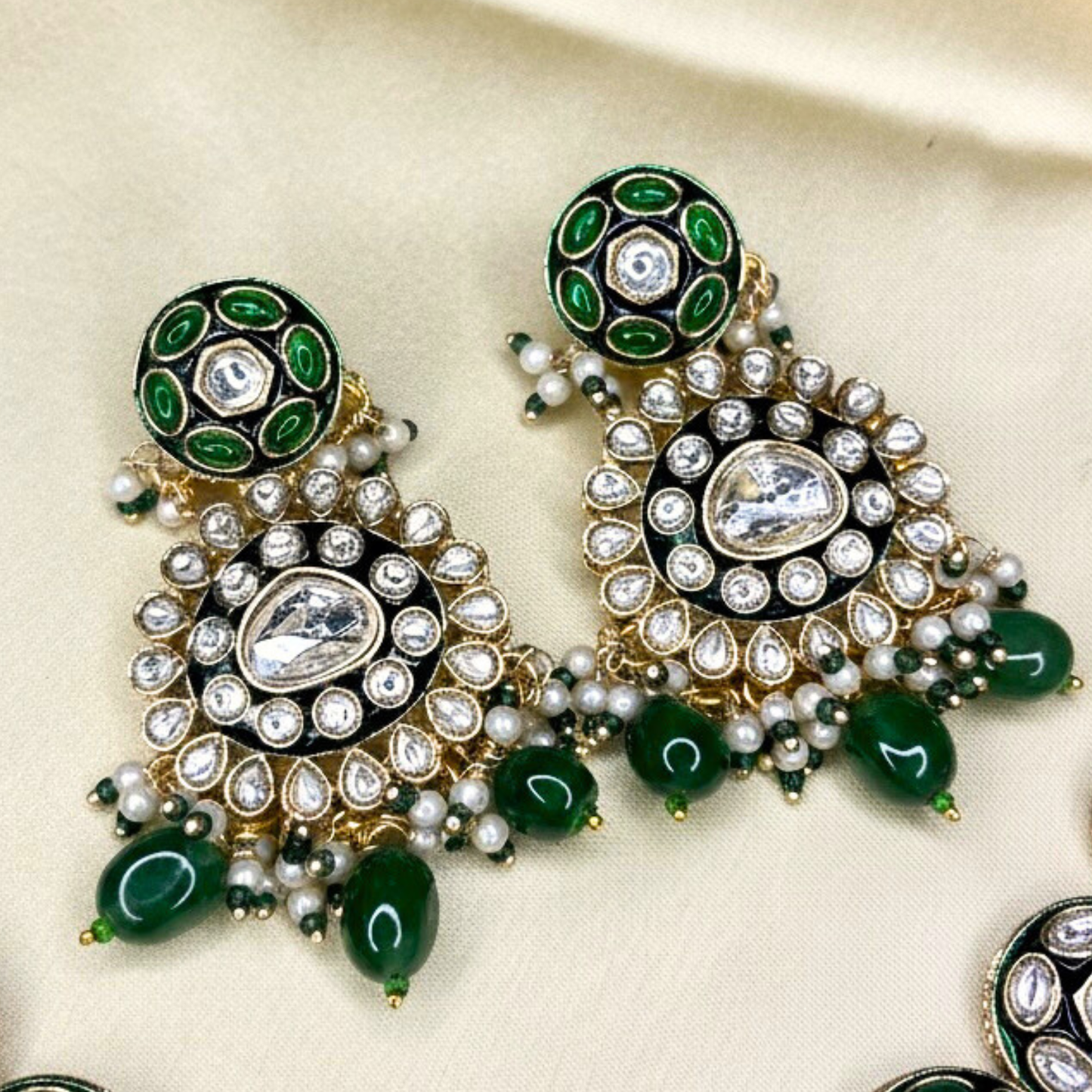 Polki Medallion Necklace Set