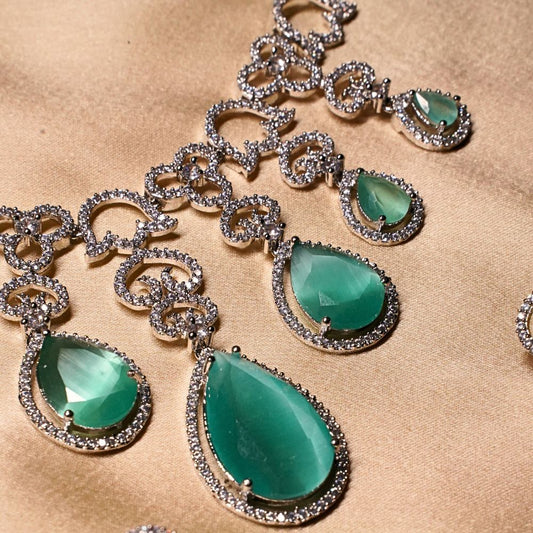 Handcrafted Brass Artificial Beads Necklace & Earrings