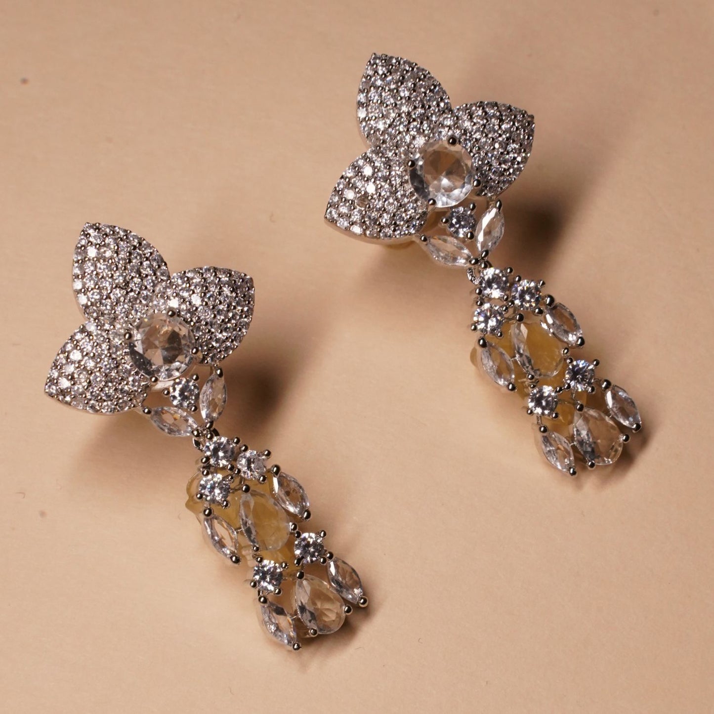 Silver Floral Double Layer Set